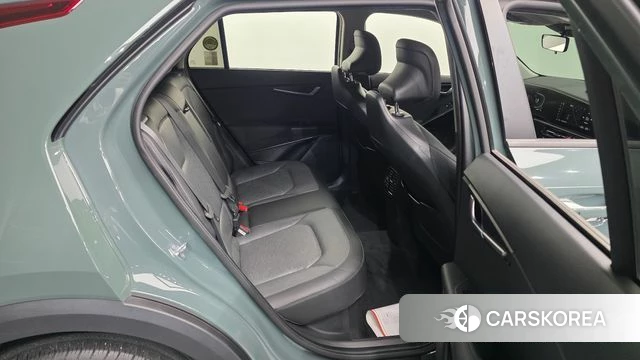 Kia Di Ol Nu Niro 2022 Темно-зеленый из Кореи, фото 3