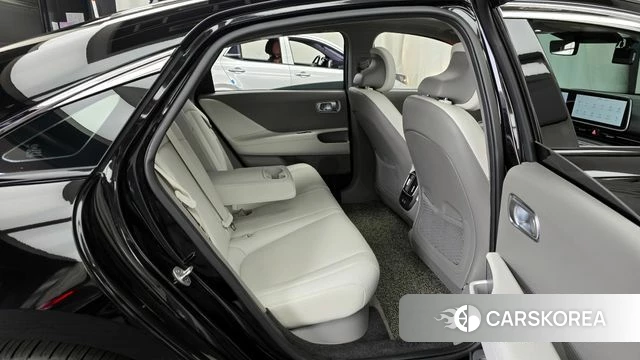 Hyundai Ionic 6 2023 Черный из Кореи, фото 3