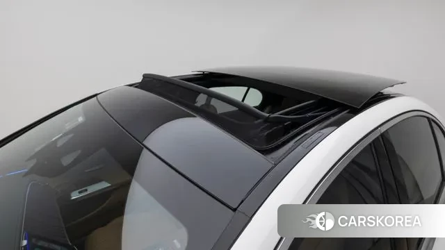 Mercedes-Benz E-Class W214 2024 Белый из Кореи, фото 3