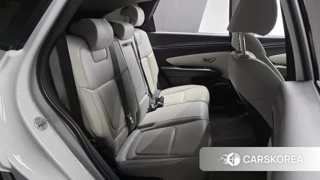 Hyundai Tucson (NX4) 2021 Белый из Кореи, фото 3