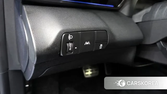 Hyundai Avante (CN7) 2022 Небесно-голубой из Кореи, фото 3