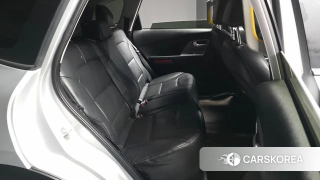 Kia Niro Plus 2022 Серебристо-серый из Кореи, фото 3