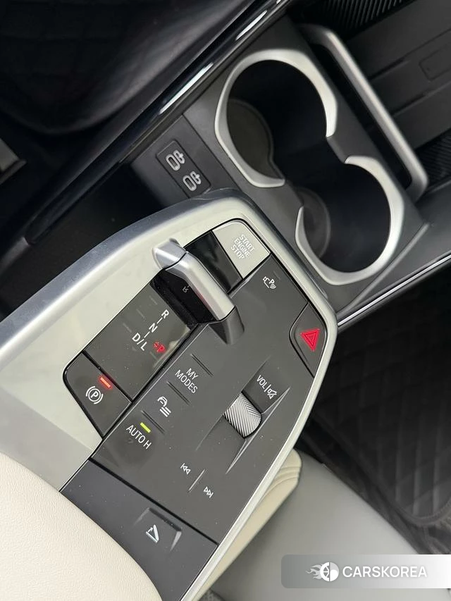 BMW X1 2025 Белый из Китая, фото 3
