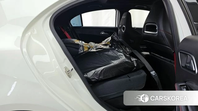 Mercedes-Benz A-Class W176 2018 Белый из Кореи, фото 3