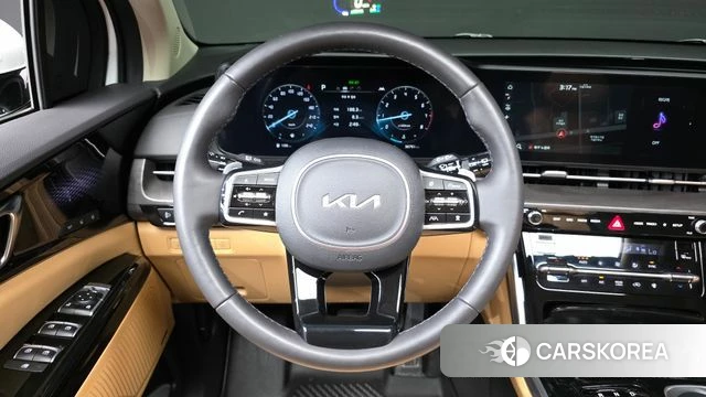 Kia Carnival 4th generation 2023 Белый из Кореи, фото 3