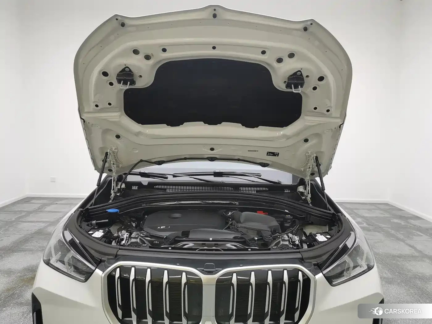 BMW X1 2025 Белый из Китая, фото 3