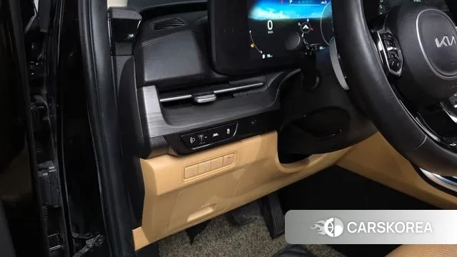 Kia Carnival 4th generation 2023 Черный из Кореи, фото 3