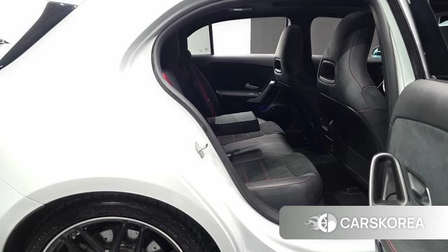 Mercedes-Benz A-Class W177 2023 Белый из Кореи, фото 3