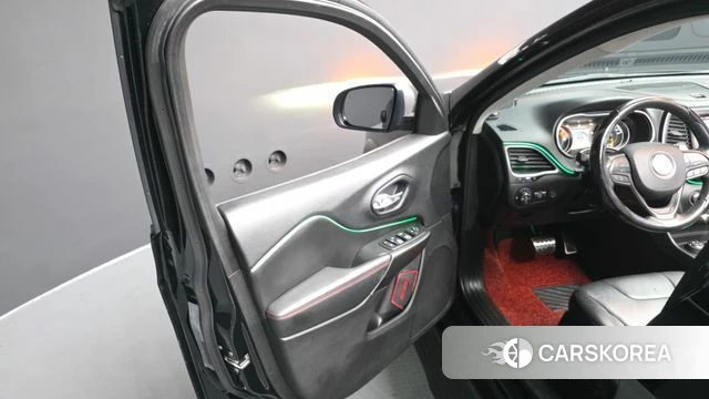 Jeep Cherokee (KL) 2020 Черный из Кореи, фото 3