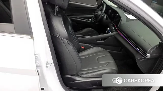 Hyundai Avante (CN7) 2022 Белый из Кореи, фото 3