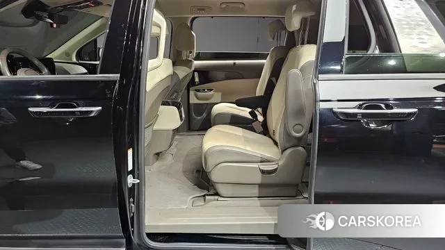 Kia Carnival 4th generation 2022 Черный из Кореи, фото 3