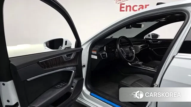 Audi A6 (C8) 2023 Белый из Кореи, фото 3