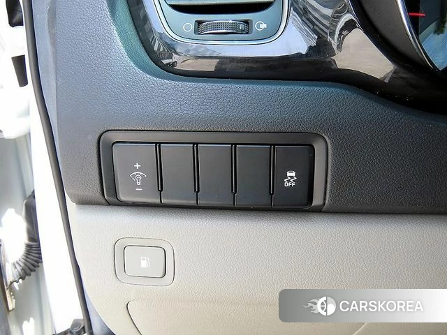 Kia The New Carnival 2018 Белый из Кореи, фото 3