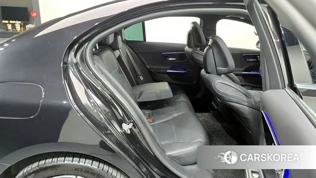 Mercedes-Benz C-Class W206 2022 Черный из Кореи, фото 3