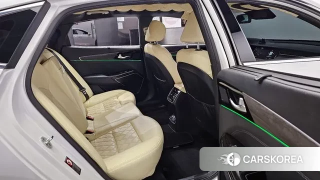 Kia K7 Premier 2019 Белый из Кореи, фото 3