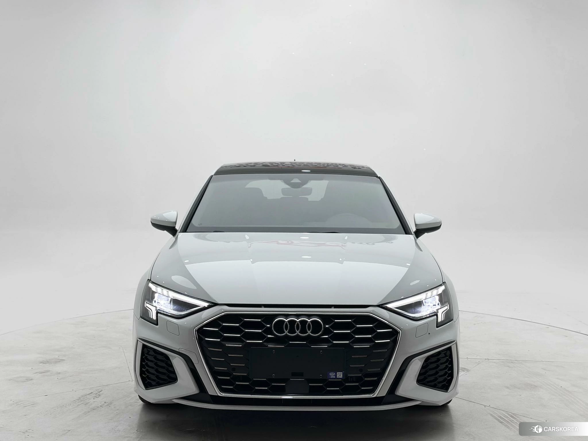 Audi A3 2021 Белый из Китая, фото 3