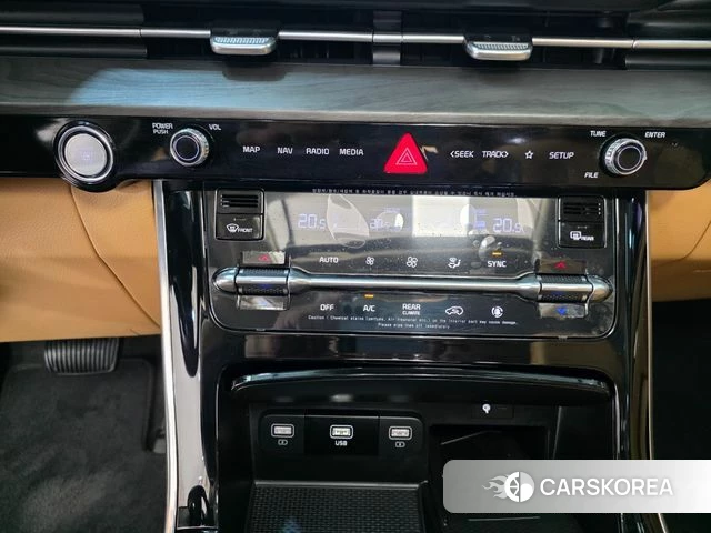 Kia Carnival 4th generation 2023 Жемчужный цвет из Кореи, фото 3