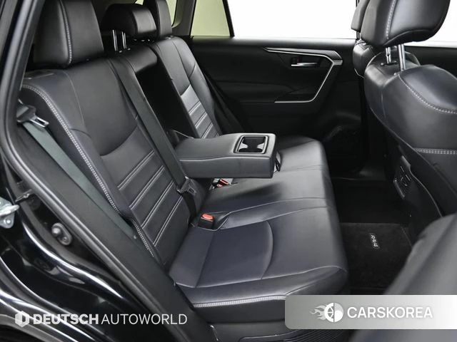 Toyota RAV4 5th Generation 2022 Черный из Кореи, фото 3