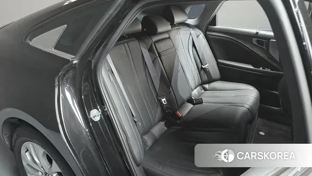 Kia K8 2023 Черный из Кореи, фото 3