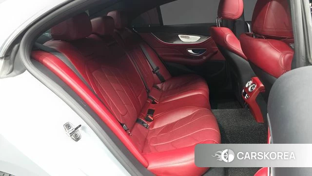 Mercedes-Benz CLS-Class C257 2022 Светло-серебряный цвет из Кореи, фото 3