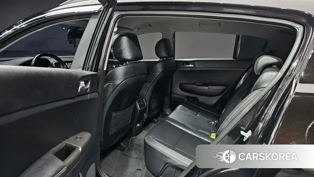 Kia Sportage 4th Generation 2018 Черный из Кореи, фото 3