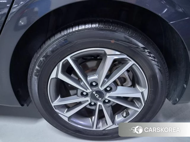 Kia The New K3 2nd generation 2021 Серый из Кореи, фото 3