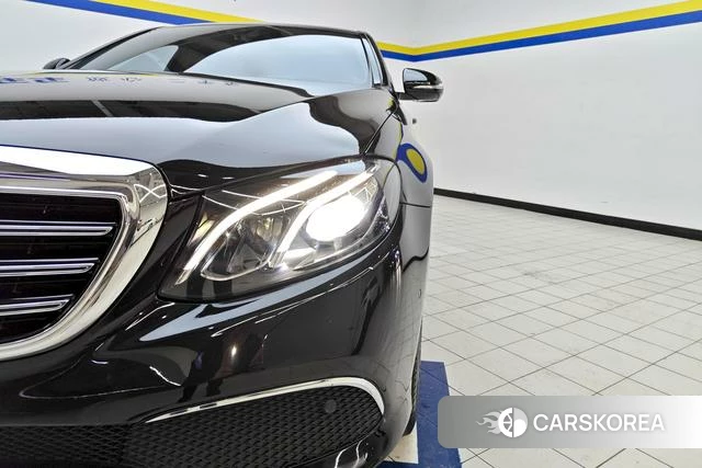 Mercedes-Benz E-class 2020 Черный из Китая, фото 3