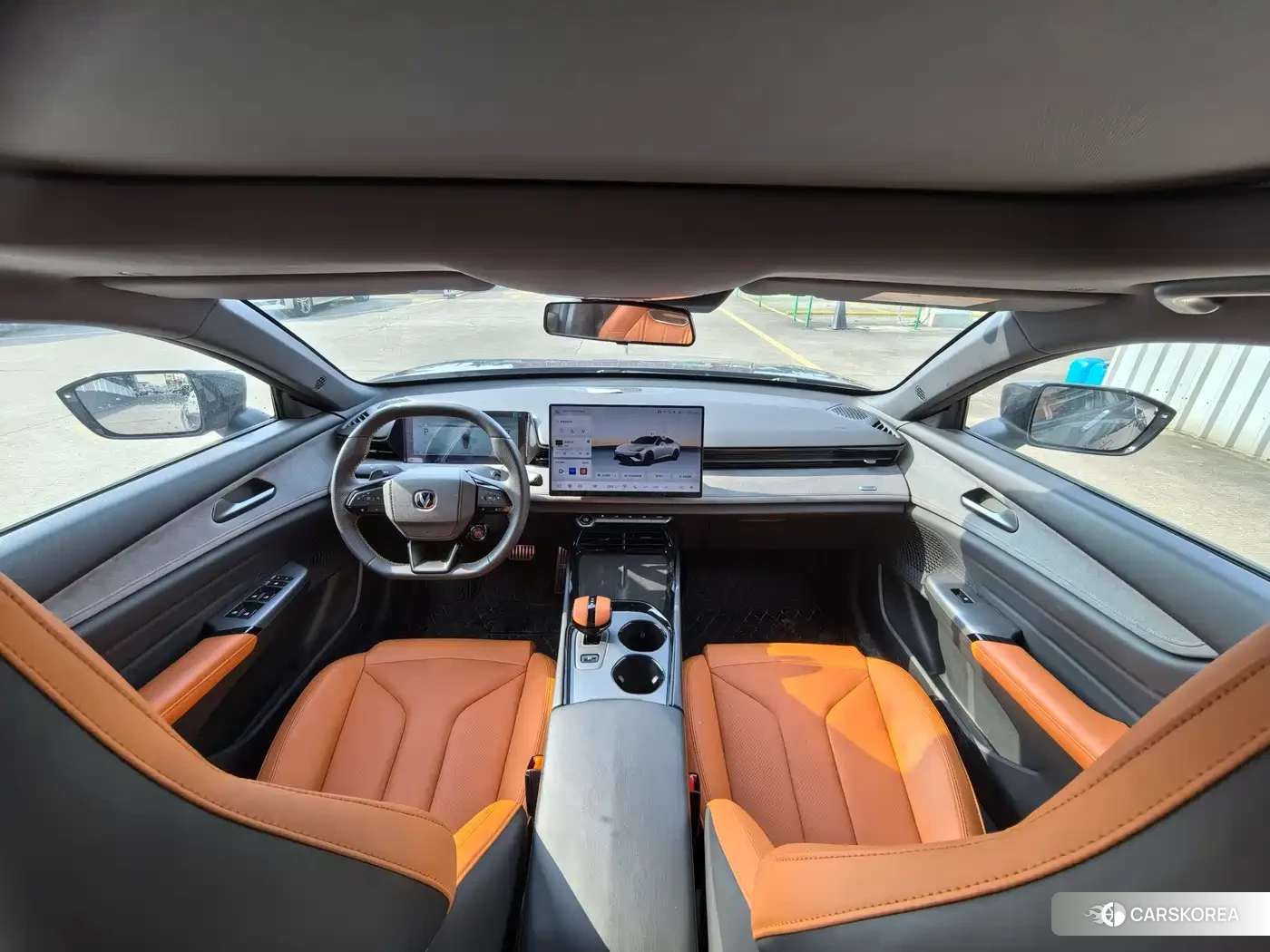 Chang'an Changan UNI-V 2025 Silver/gray из Китая, фото 3