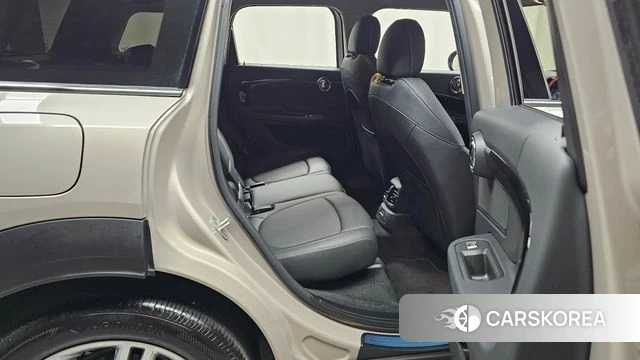 Mini Cooper Countryman 2023 Серебристо-серый из Кореи, фото 3