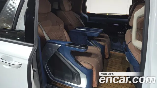 Kia Carnival 4th generation 2023 Белый из Кореи, фото 3