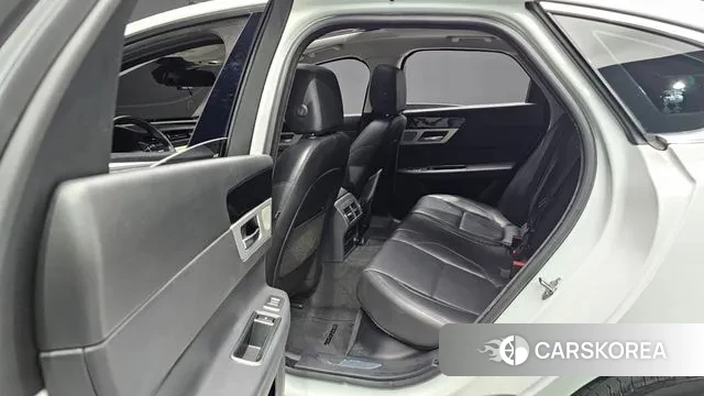 Jaguar XF (X260) 2018 Белый из Кореи, фото 3