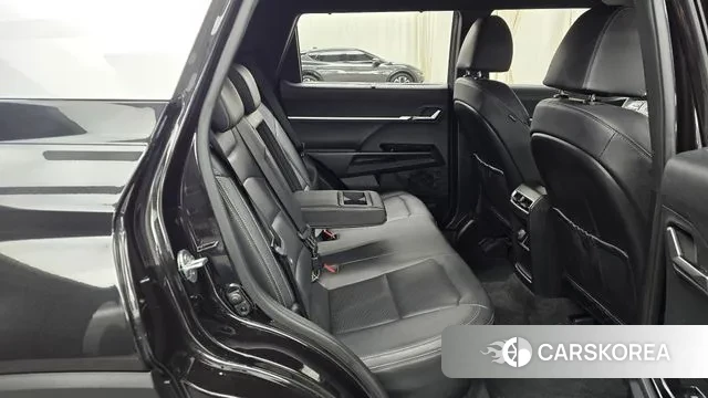 Ssangyong Torres 2022 Черный из Кореи, фото 3