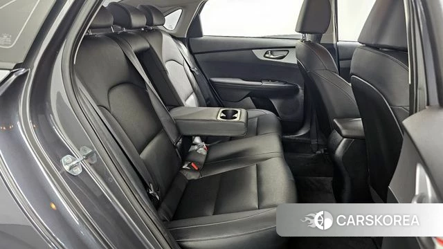 Kia The New K3 2nd generation 2021 Серый из Кореи, фото 3