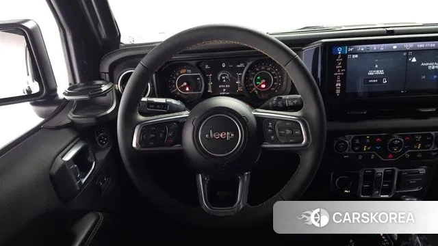 Jeep Wrangler (JL) 2024 Черный из Кореи, фото 3