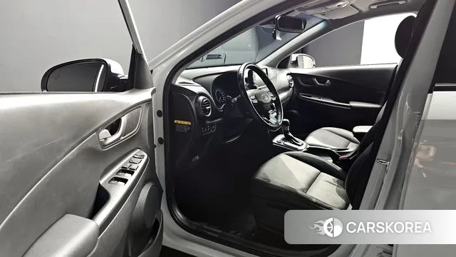 Hyundai Kona 2020 Белый из Кореи, фото 3