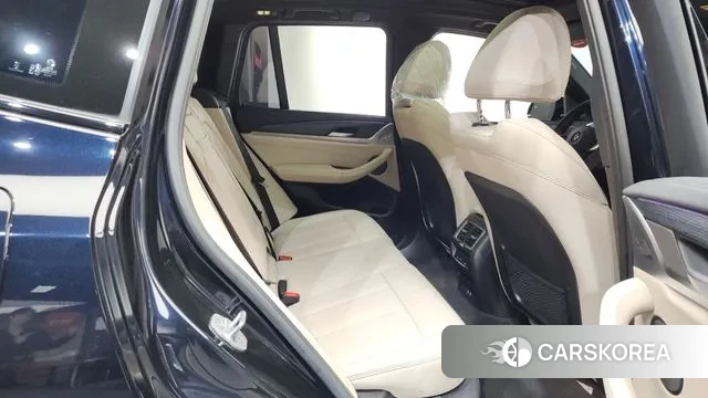 BMW iX3 2024 Черный из Кореи, фото 3