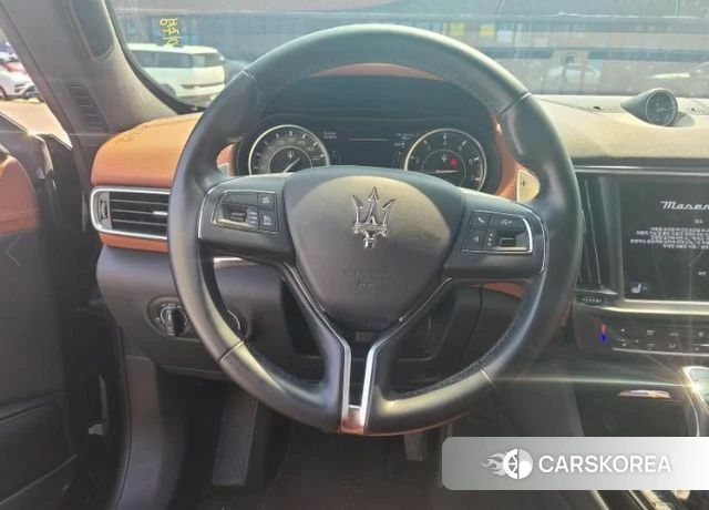 Maserati Levante 2022 Черный из Кореи, фото 3