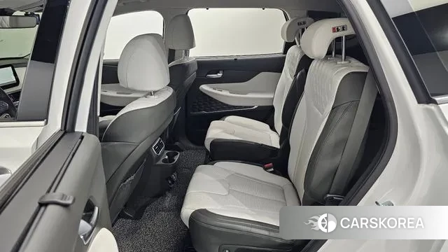 Hyundai The New Santa Fe 2023 Белый из Кореи, фото 3