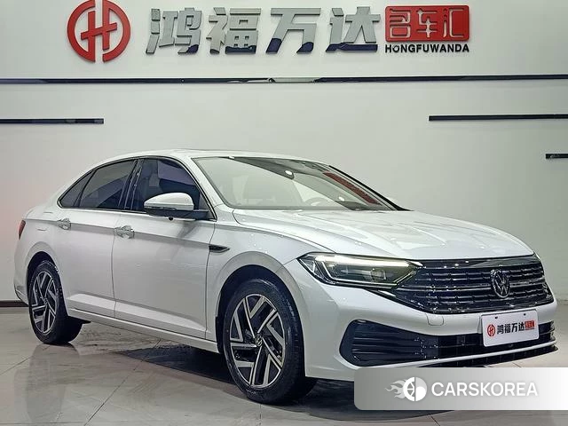 Volkswagen Sagitar 2023 Белый из Китая, фото 3