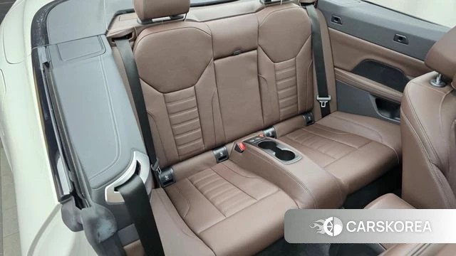 BMW 4 Series (G22) 2023 Белый из Кореи, фото 3
