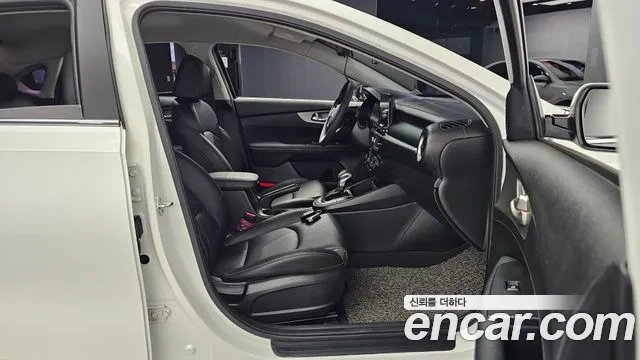 Kia Come New K3 2018 Белый из Кореи, фото 3