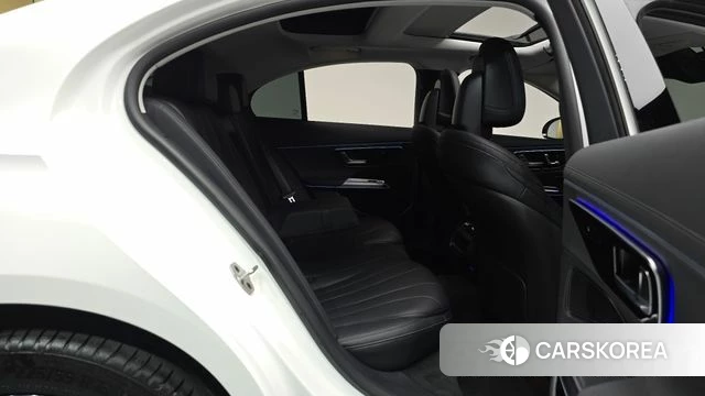 Mercedes-Benz E-Class W214 2026 Белый из Кореи, фото 3