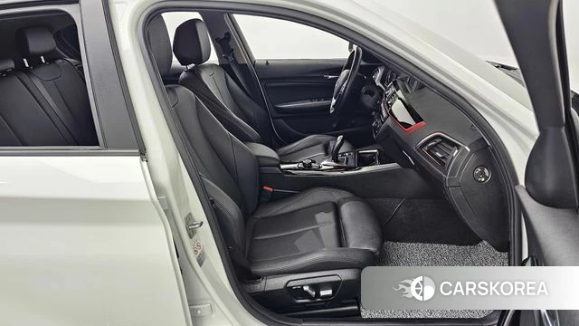 BMW 1 Series (F20) 2019 Белый из Кореи, фото 3