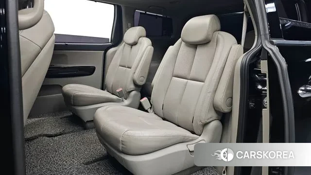 Kia The New Carnival 2018 Черный из Кореи, фото 3