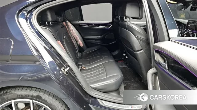 BMW 5 Series (G30) 2021 Черный из Кореи, фото 3