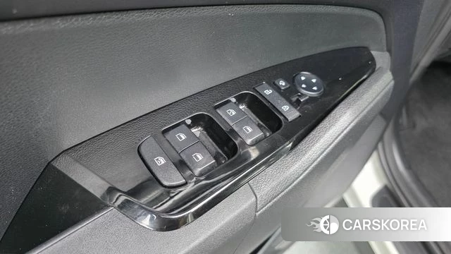 Kia Sportage 5th Generation 2021 Белый из Кореи, фото 3
