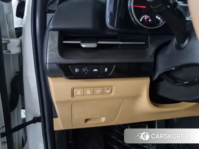 Kia Carnival 4th generation 2020 Белый из Кореи, фото 3