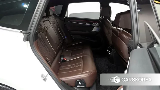 BMW 6 Series GT (G32) 2022 Белый из Кореи, фото 3