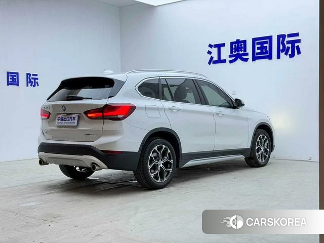 BMW X1 2021 Белый из Китая, фото 3