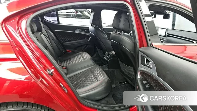 Genesis G70 2019 Красный из Кореи, фото 3